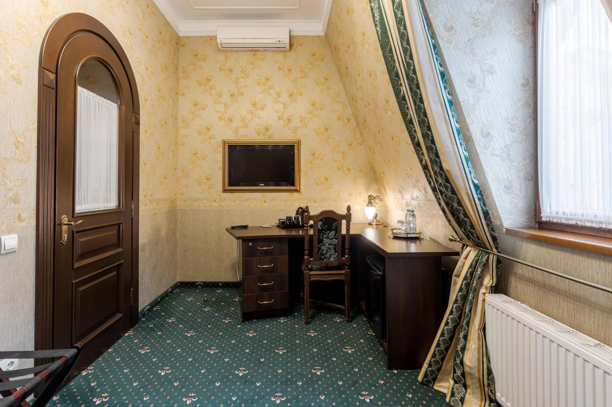 Luxury Boutique Andreevskiy Lviv Dış mekan fotoğraf
