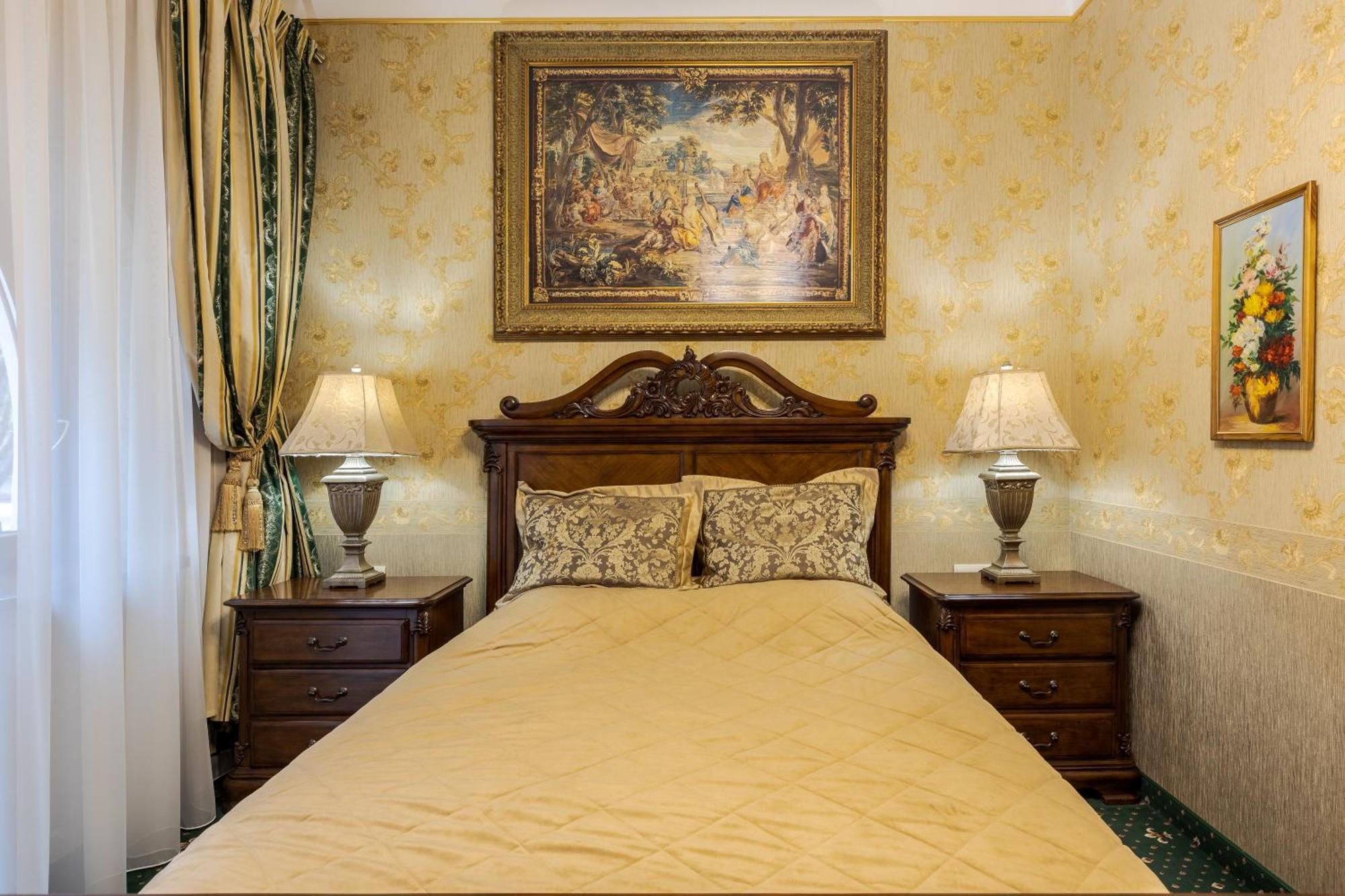 Luxury Boutique Andreevskiy Lviv Dış mekan fotoğraf