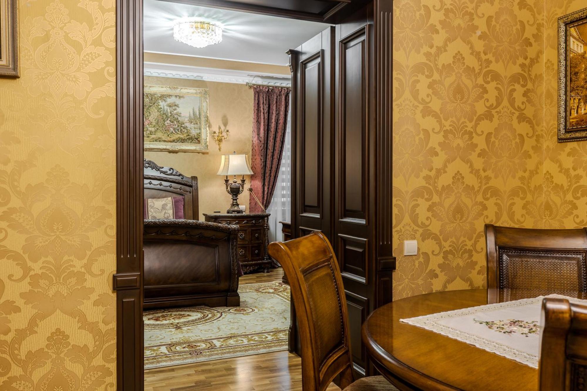 Luxury Boutique Andreevskiy Lviv Dış mekan fotoğraf